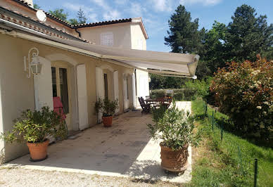 Villa with pool and terrace 16