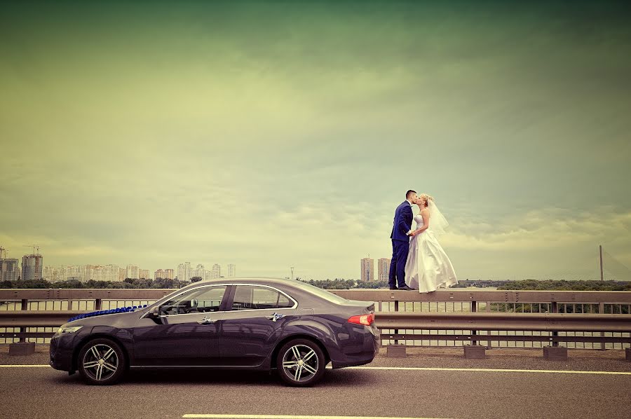 Photographe de mariage Yuriy Amelin (yamel). Photo du 14 juillet 2016