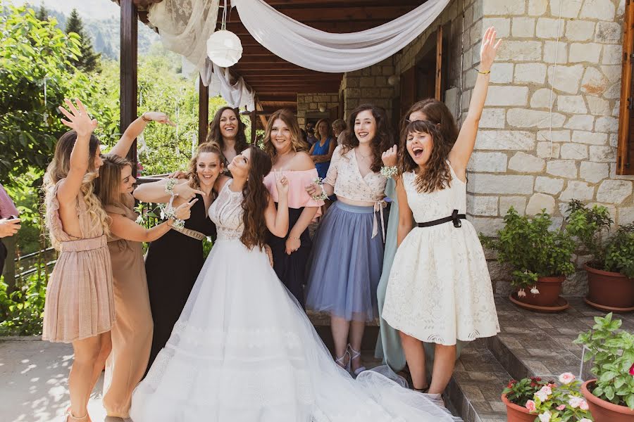 Wedding photographer Dimitris Poulios (dimitrispoulios). Photo of 4 September 2019