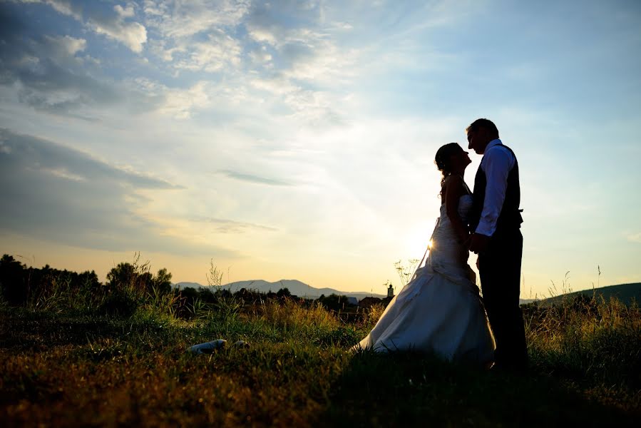 Fotógrafo de bodas Jozef Fortuna (fortunastudio). Foto del 25 de marzo 2019