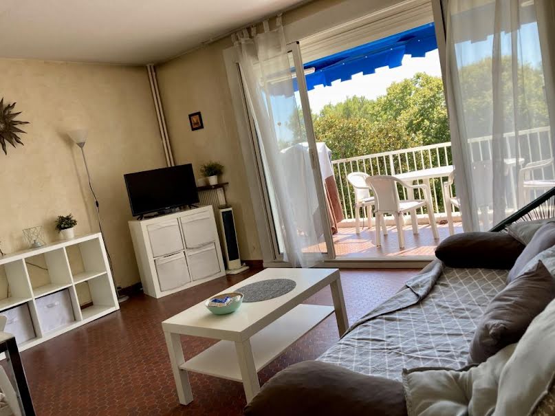 Location meublée appartement 2 pièces 50 m² à Antibes (06600), 950 €