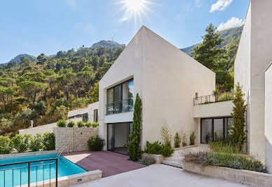 House with garden and terrace 4