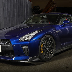 NISSAN GT-R R35