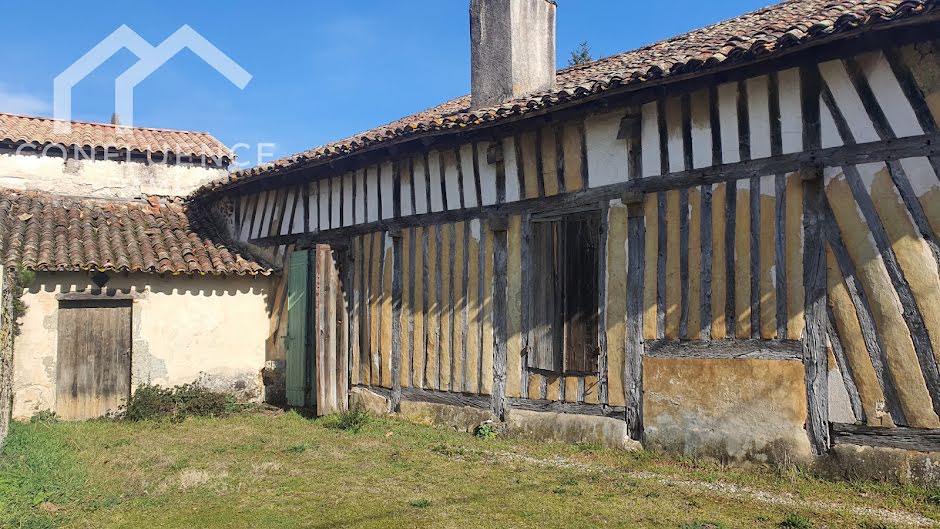 Vente maison 5 pièces 250 m² à Casteljaloux (47700), 45 000 €