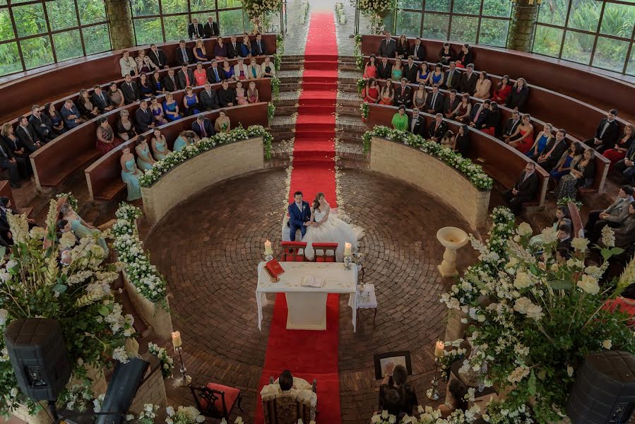 Hochzeitsfotograf Oscar Osorio (oscarosorio). Foto vom 6. Juni 2018