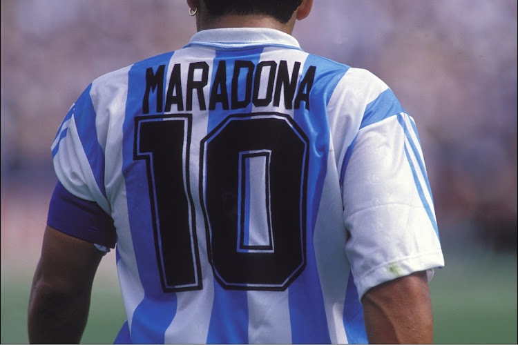 Un maillot collector de Diego Maradona devient le plus cher vendu au monde !