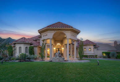 House with pool and terrace 7