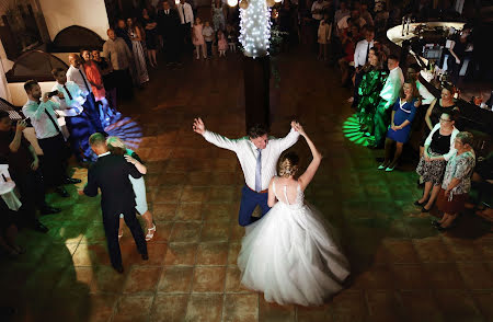 शादी का फोटोग्राफर Csilla Harmos (csilla)। मार्च 9 2020 का फोटो