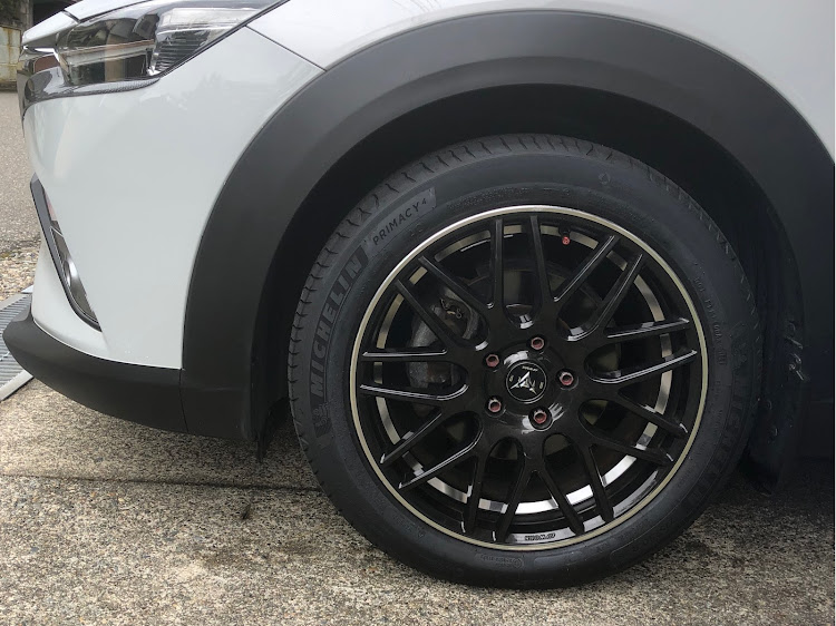 CX-3の残暑お見舞い・車検あがり・ミシュランプライマシー4・医療関係者に感謝・不要不急の外出は控えましょうに関するカスタム事例の投稿画像3枚目