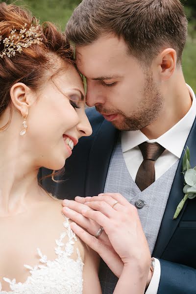 Fotografo di matrimoni Yana Semernina (yanas). Foto del 4 aprile 2018