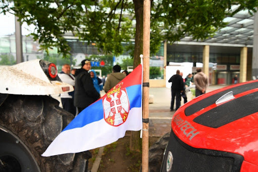 Poljoprivrednici Srbije u podne počinju protest u više gradova Srbije