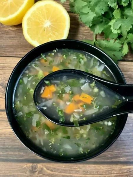 Lemon Corainder Soup [Chefs Special]