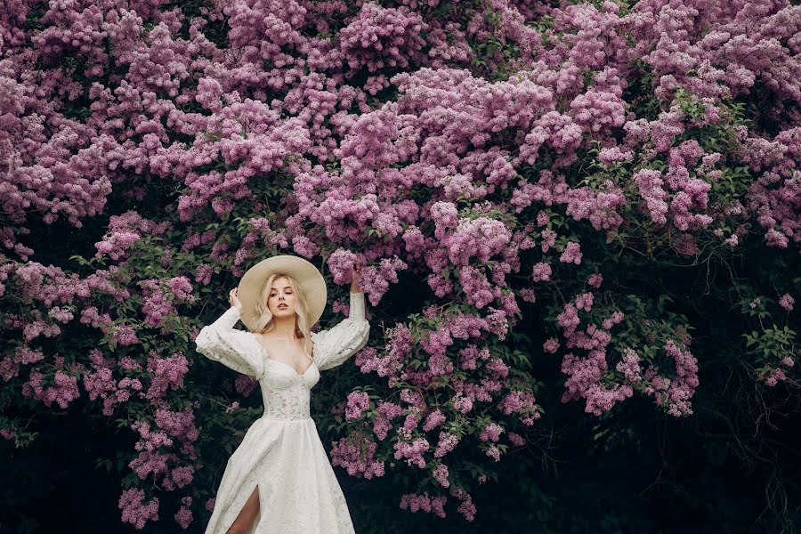 Wedding photographer Maksim Ostapenko (ostapenko). Photo of 11 October 2021