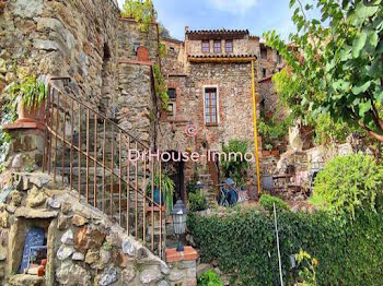 maison à Castelnou (66)