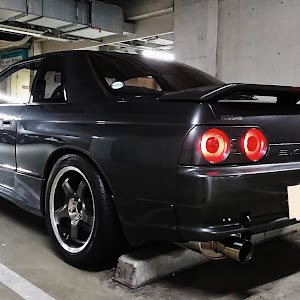 スカイライン HCR32