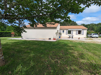 maison à La Chapelle-des-Pots (17)