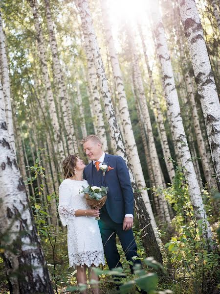 Fotografo di matrimoni Agnes Achrén (fotografagnes). Foto del 30 marzo 2019