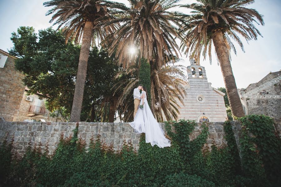 Fotógrafo de casamento Sergey Rolyanskiy (rolianskii). Foto de 15 de fevereiro 2017