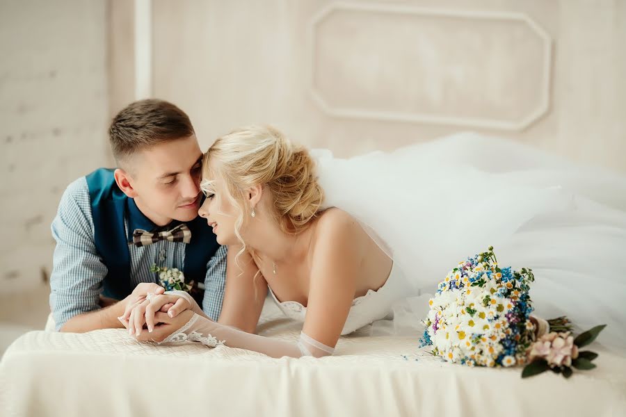 Wedding photographer Oleg Artamonov (olegart). Photo of 26 November 2016