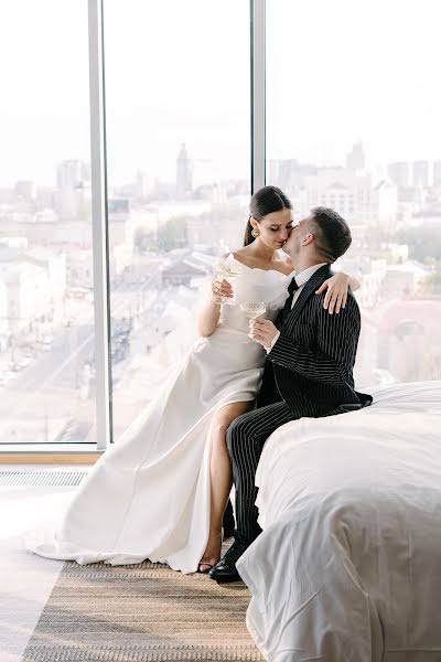 Wedding photographer Nastya Nuzhnaya (nnuzhnaya). Photo of 8 November 2022