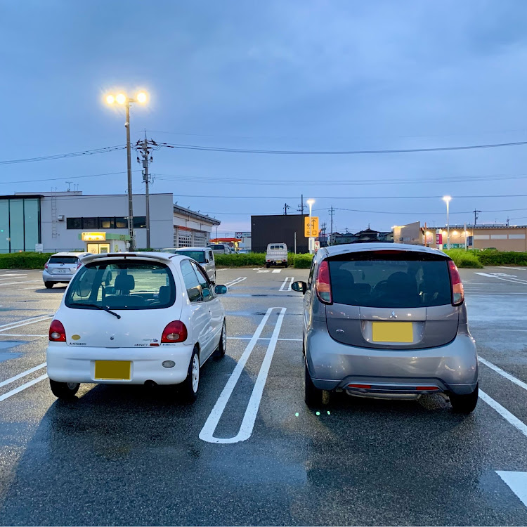 アイのずぶ濡れの愛車・梅雨・梅雨入り・洗車に関するカスタム事例の投稿画像2枚目