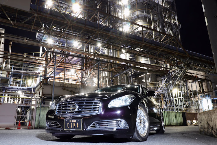 シーマの2023年もよろしくお願いします・東京オートサロン2023・成人式・成人の日・正月休み最終日に関するカスタム事例の投稿画像7枚目