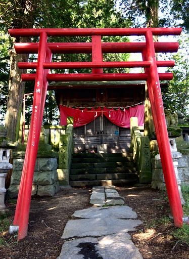 白狐稲荷神社