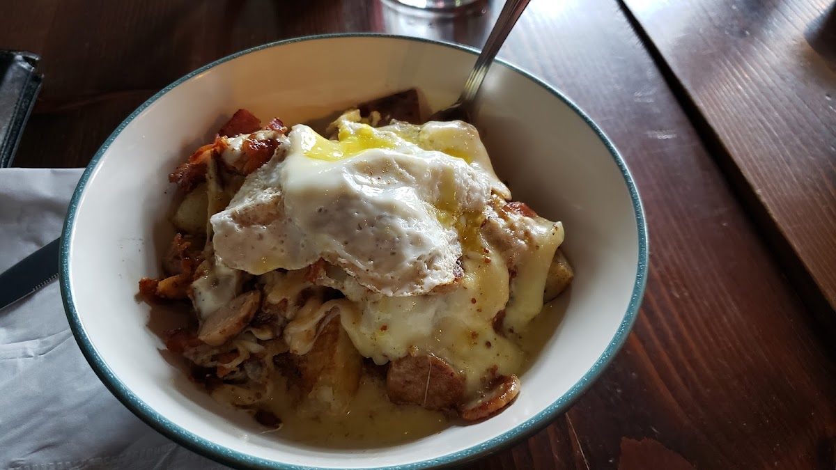 Canadian Breakfast Poutine