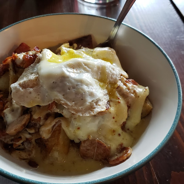 Canadian Breakfast Poutine