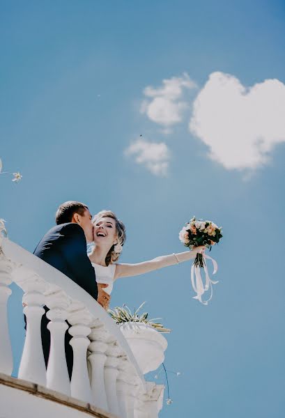 Fotógrafo de casamento Liliana Morozova (liliana). Foto de 3 de novembro 2020