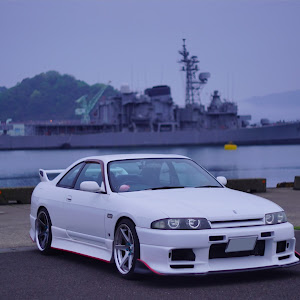 スカイライン R33