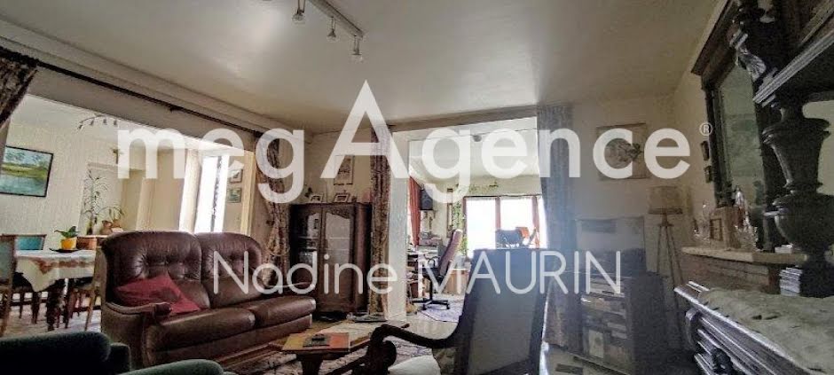 Vente maison 6 pièces 164 m² à Soings-en-Sologne (41230), 189 999 €