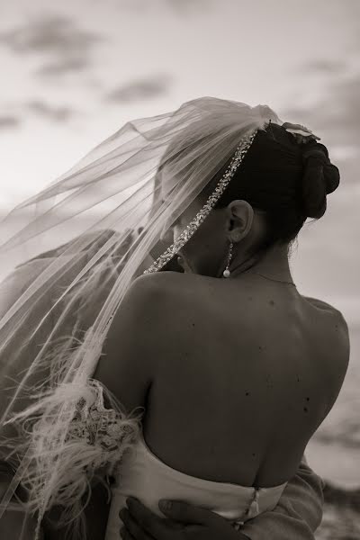 結婚式の写真家Carlos Rubio Tristan (carlosrubiot)。1月17日の写真