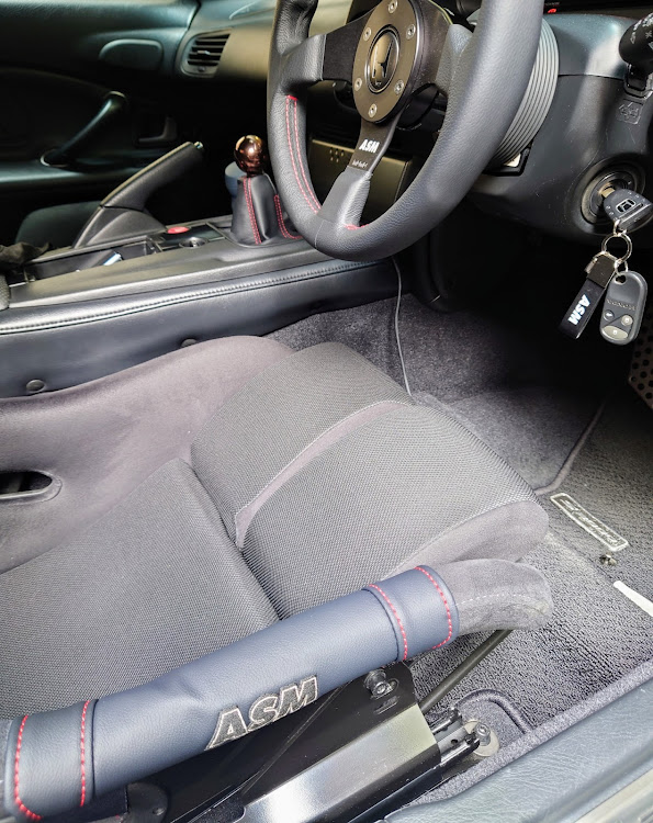 S2000の金箱・アネスト岩田スカイラウンジ・椿ライン・ASM YOKOHAMA・RECARO サイドプロテクター ASM LIMITED2に関するカスタム事例の投稿画像7枚目