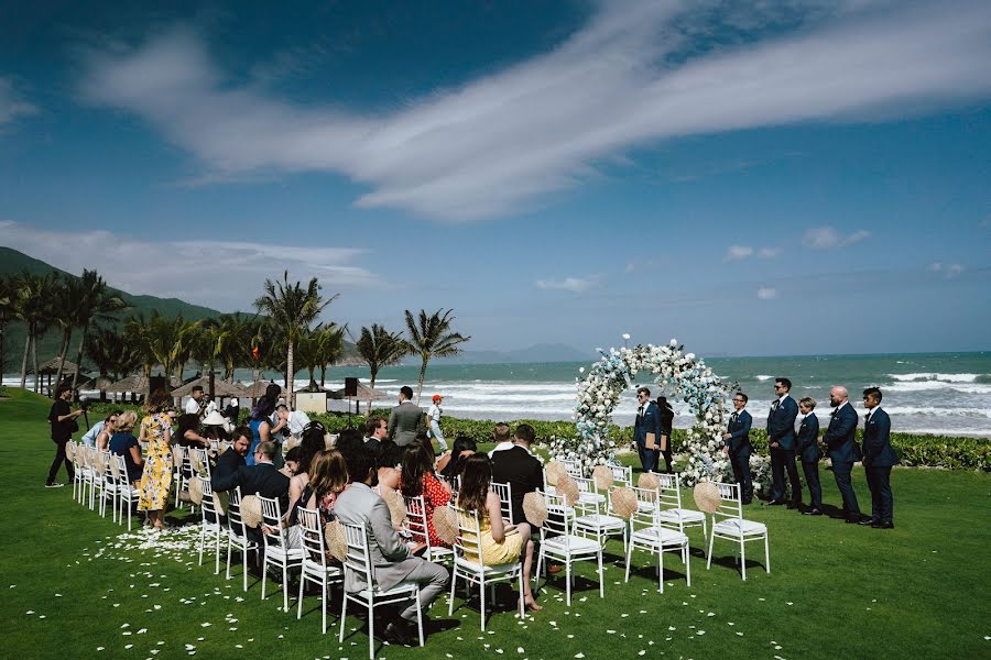 Fotografo di matrimoni Trung Dinh (ruxatphotography). Foto del 10 aprile 2020