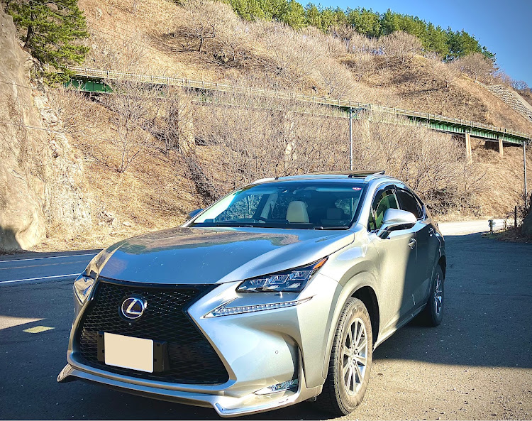 NXのレクサスNX300h・サンルーフのある生活・週末ドライブ・SUV・海沿いドライブに関するカスタム事例の投稿画像2枚目