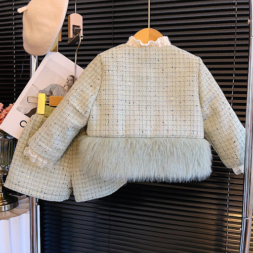 Title 2, Winter New Girls Fleece-lined Splicing Coat Sh...