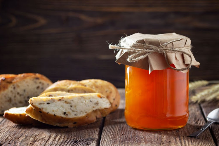 Marula jelly goes great with toast or with cheese and biscuits.