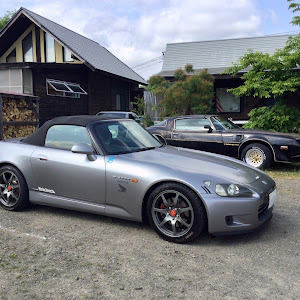 S2000