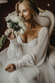 Wedding photographer Julia Bond (juliabond). Photo of 4 November 2021