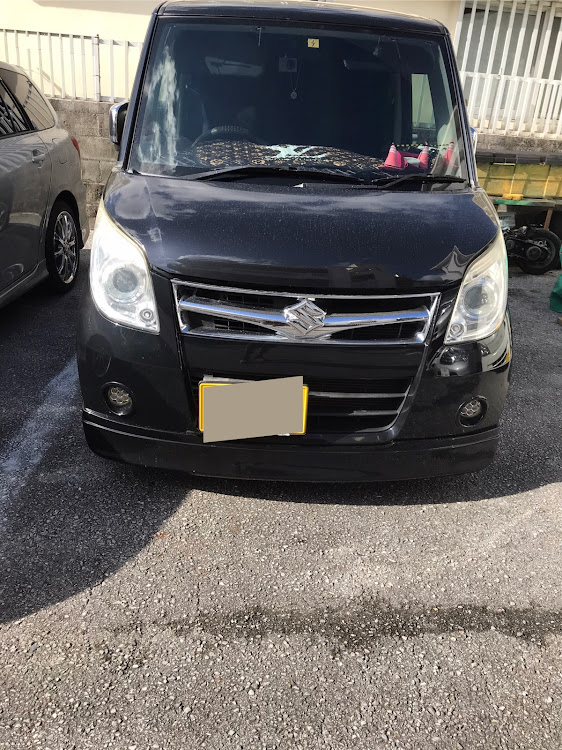 パレットのスズキパレット・グリル変更・沖縄・車高調に関するカスタム事例の投稿画像3枚目