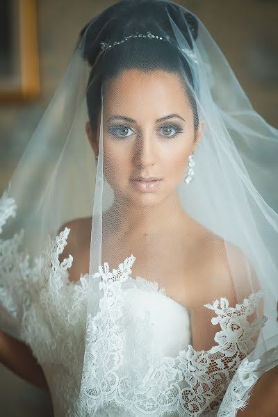 Wedding photographer Evgeniy Lobanov (lobanovee). Photo of 24 October 2014