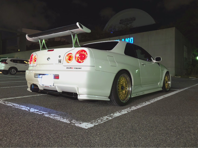 スカイライン GT-Rのドライブ・スカイライン・プラネタリウム・居眠りに関するカスタム事例の投稿画像1枚目