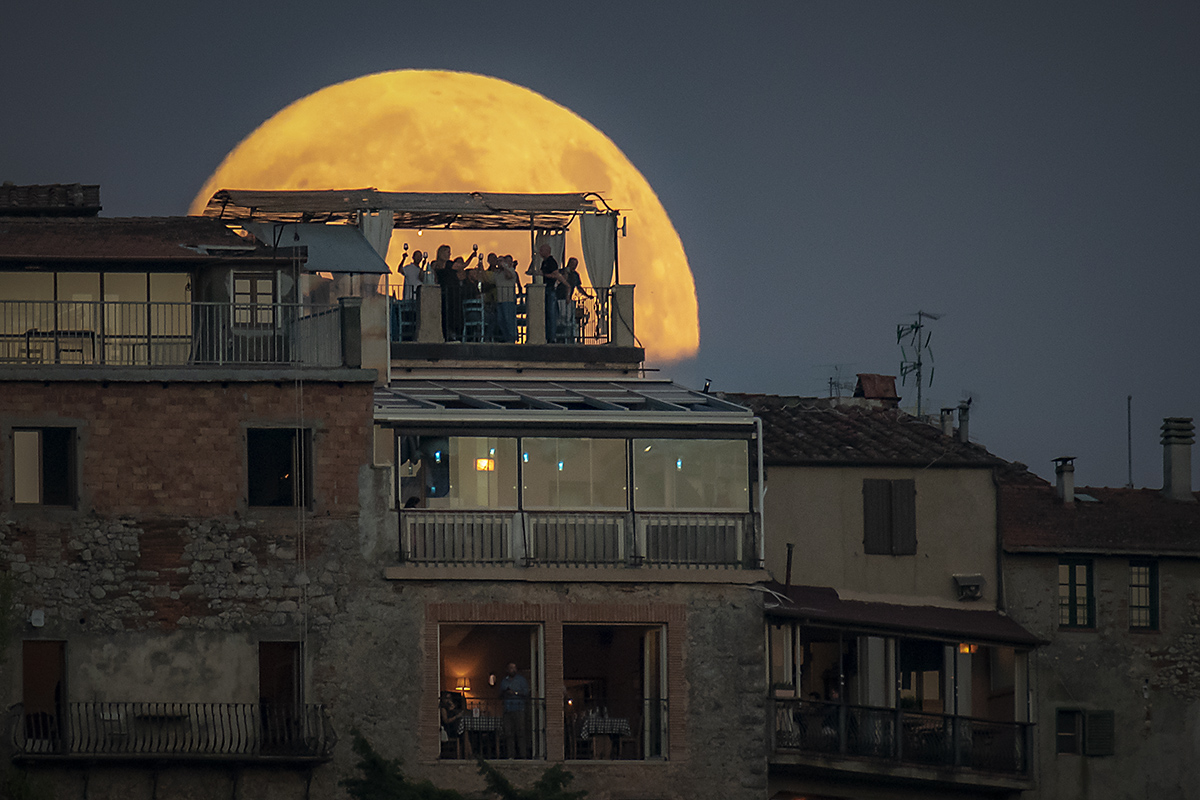 Cin Cin Moon Amour di Gabriele Pardini