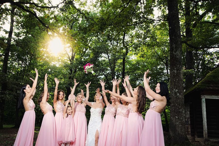 Photographe de mariage Vaduva Adelin-Ionut (infinitemoments). Photo du 7 octobre 2022