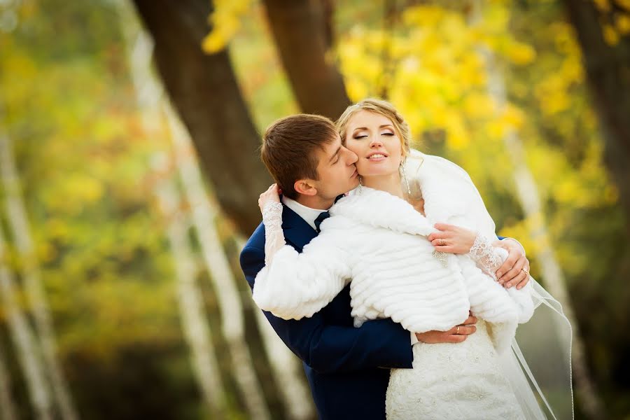 Fotógrafo de casamento Oleg Vorobev (fotoart). Foto de 16 de março 2015