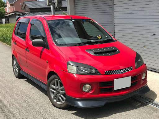 Yrv のアイライン 仮合わせ カーボン調に関するカスタム メンテナンスの投稿画像 車のカスタム情報はcartune
