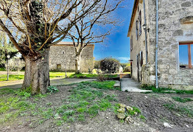 House with pool and terrace 2