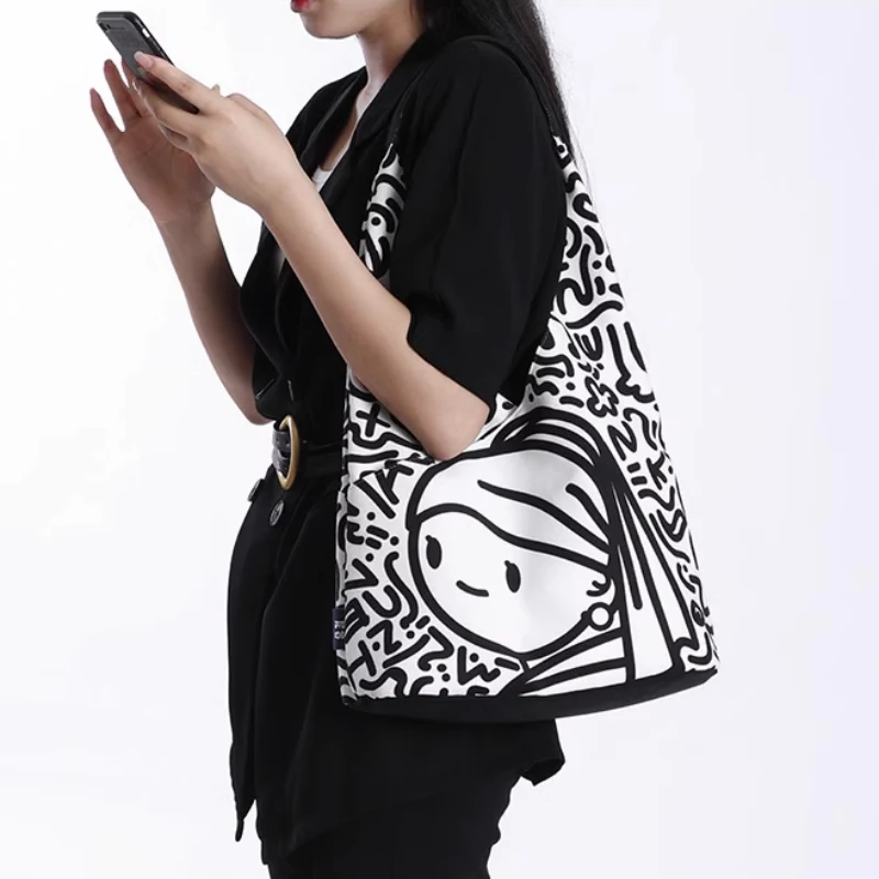 Retro Canvas Bucket Bag Large Capacity Shoulder Bag The Perfect Stylish and Spacious Bag for Everyday Use, Travel and Al