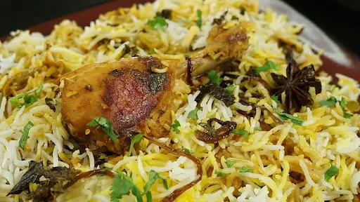 Lucknowi Chicken Biryani